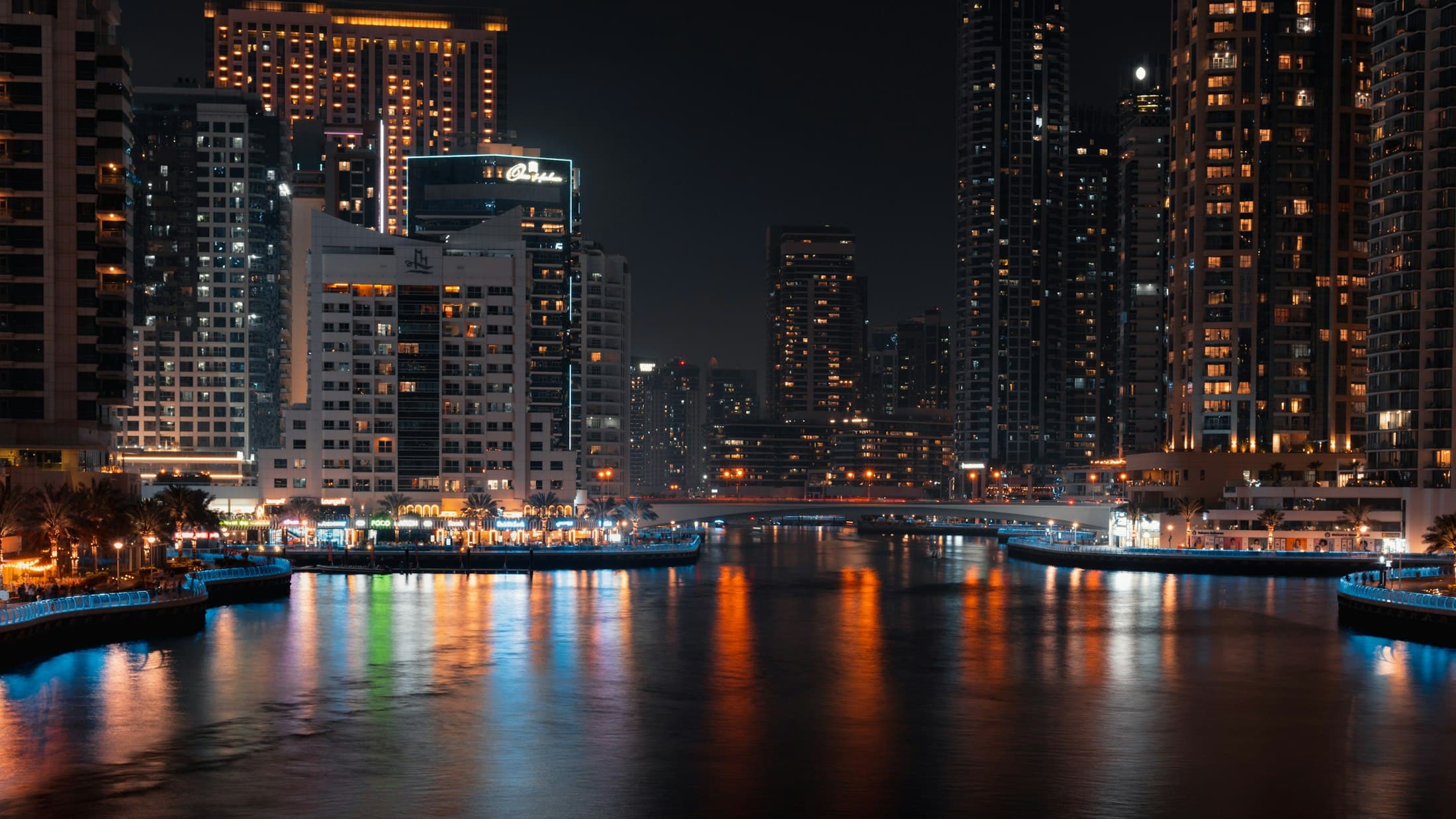 Dubai Marina at night